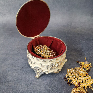 Round Ring Box