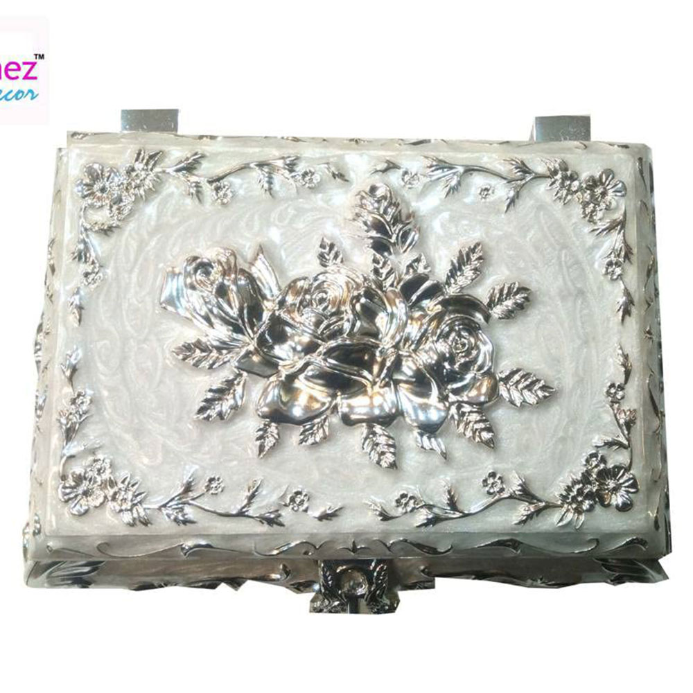 White-jewllery-box1