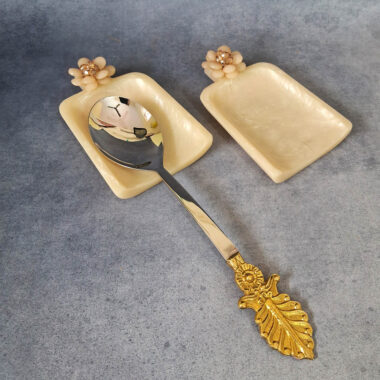 Resin Spoon Rest with Beautiful Flower Broach