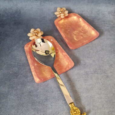 Resin Spoon Rest with Beautiful Flower Broach