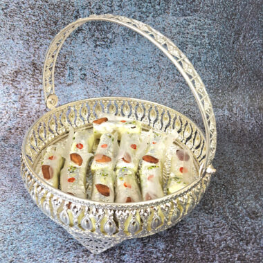 Multipurpose Use Floral Pattern Glossy Finish Cutwork Decorative Silver Basket